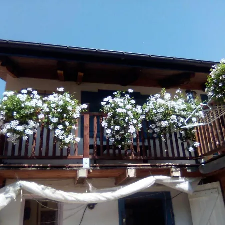 Panzió La Vieille Maison Biselli Tende