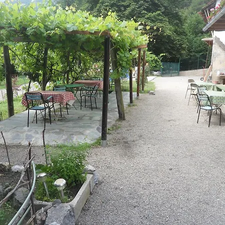 Bed & Breakfast La Vieille Maison Biselli *